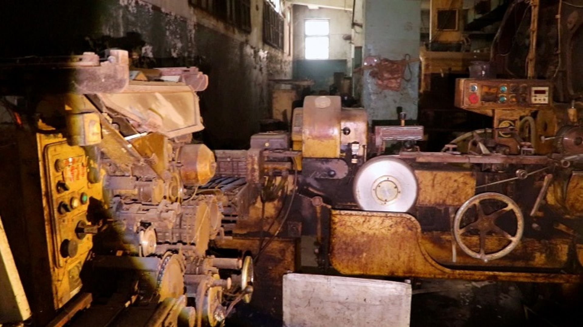 राजनीतिको शिकार बनेको ‘जचुकाली’: अर्बौंका मेसिन खिया लाग्दै, पुनः सुचारु हुने कहिले ?